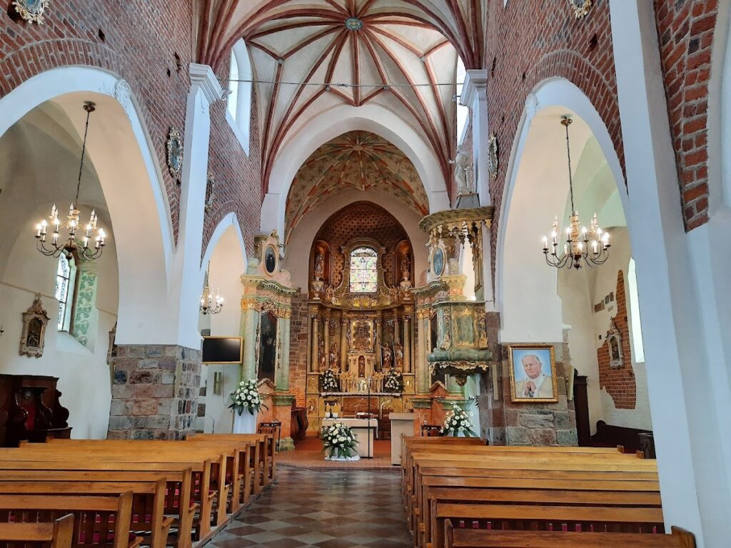 Benedictine Monastery in Mogilno: A Medieval Monastic Complex in Poland 3 Benedictine monastery in Mogilno