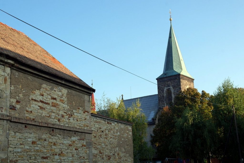 Church of the Assumption of the Virgin Mary in Charvatce: A Romanesque and Gothic Parish Church 2 Church of the Assumption of the Virgin Mary (Charvatce)