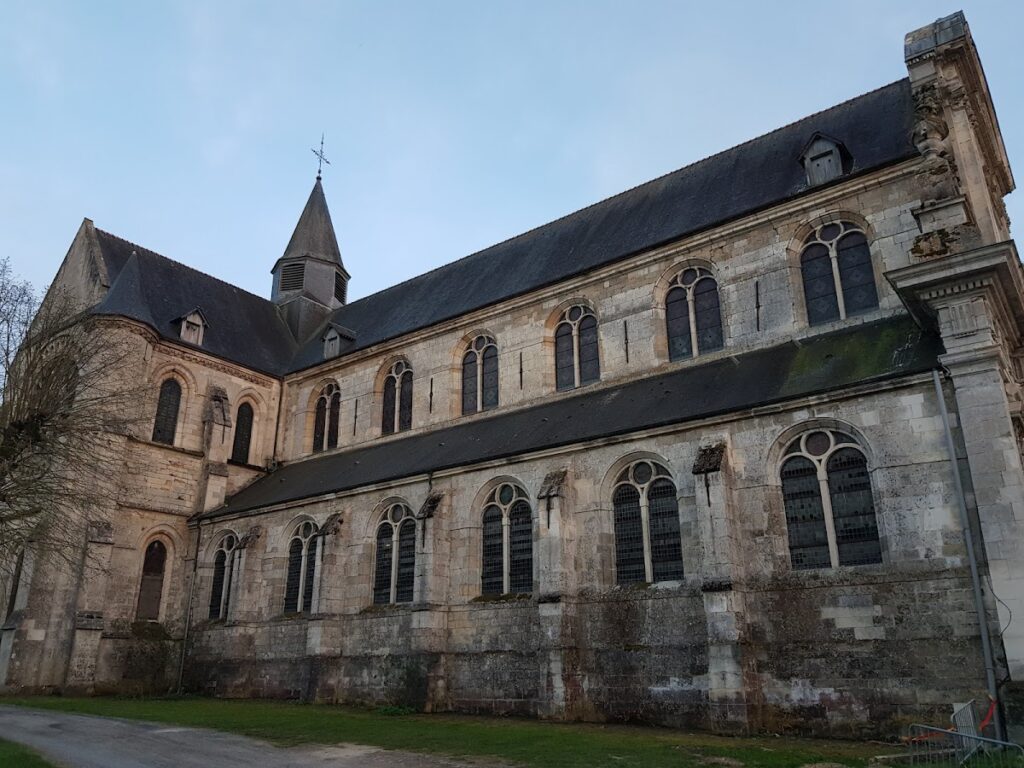Saint-Michel-en-Thiérache Abbey: A Benedictine Monastic Complex in France 2 Saint-Michel-en-Thiérache Abbey