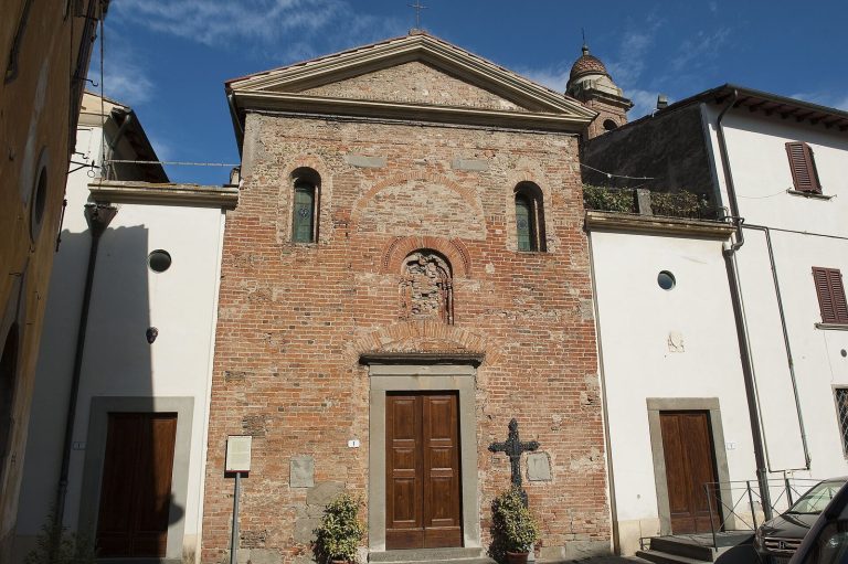 San Michele Arcangelo: A Historic Roman Catholic Church in Empoli
