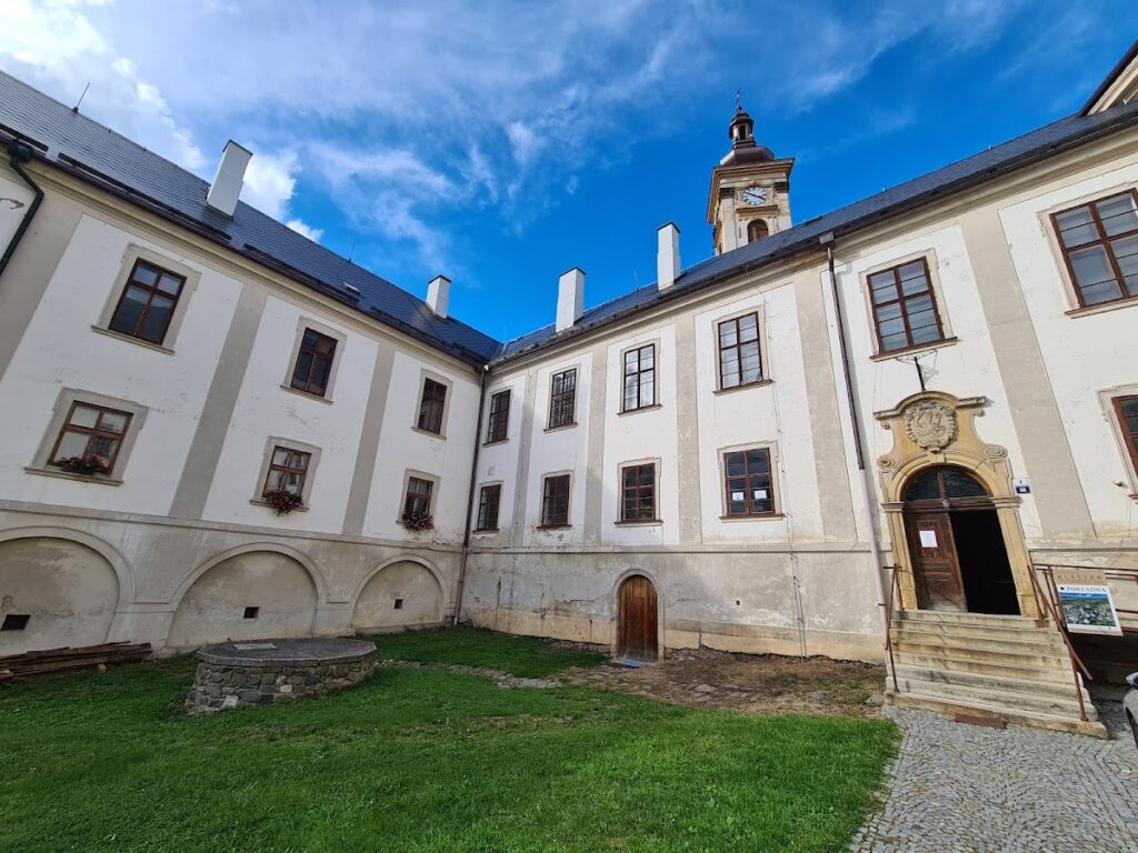 Augustinian Monastery in Šternberk: A Moravian Religious and Cultural Center 2 Augustinian monastery in Šternberk
