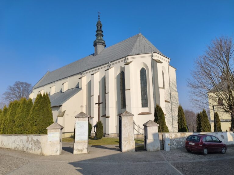 Saint Stanislaus Church in Bodzentyn: A Late Gothic Collegiate Church in Poland