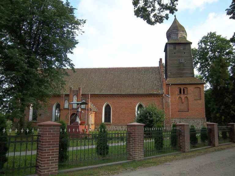 Our Lady of Częstochowa Church in Łukta: A Teutonic Order Parish Church