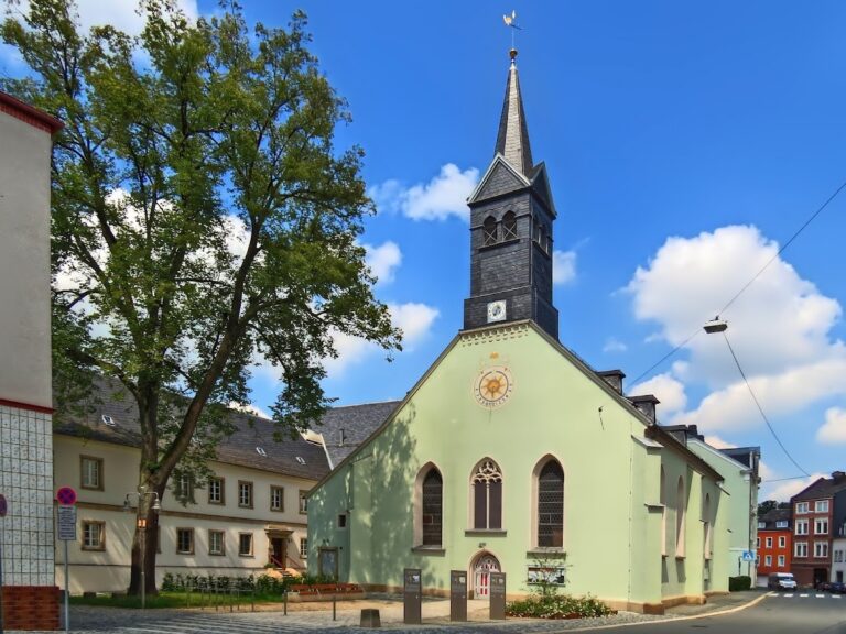 Hospital church in Hof: A Lutheran Church Founded with a Medieval Almshouse