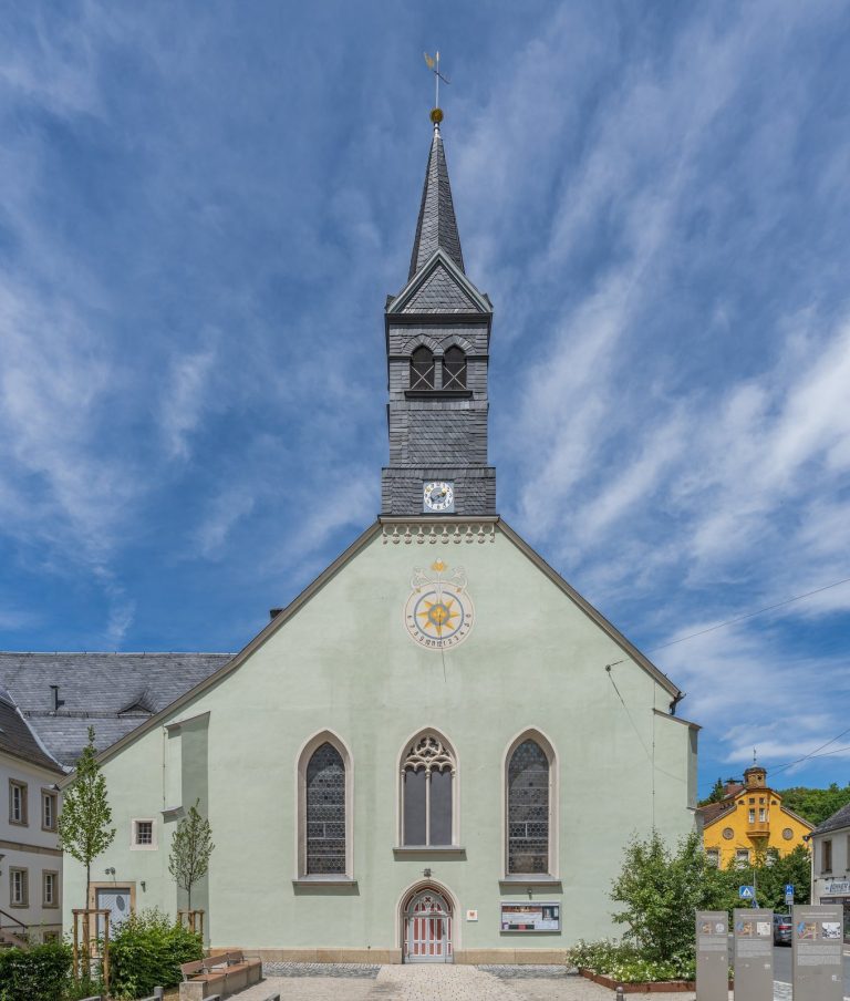 Hospital church in Hof: A Lutheran Church Founded with a Medieval Almshouse