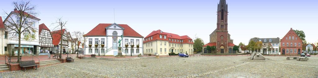 St. Marien: A Catholic Parish and Former Franciscan Monastery Church in Quakenbrück 2 St. Marien