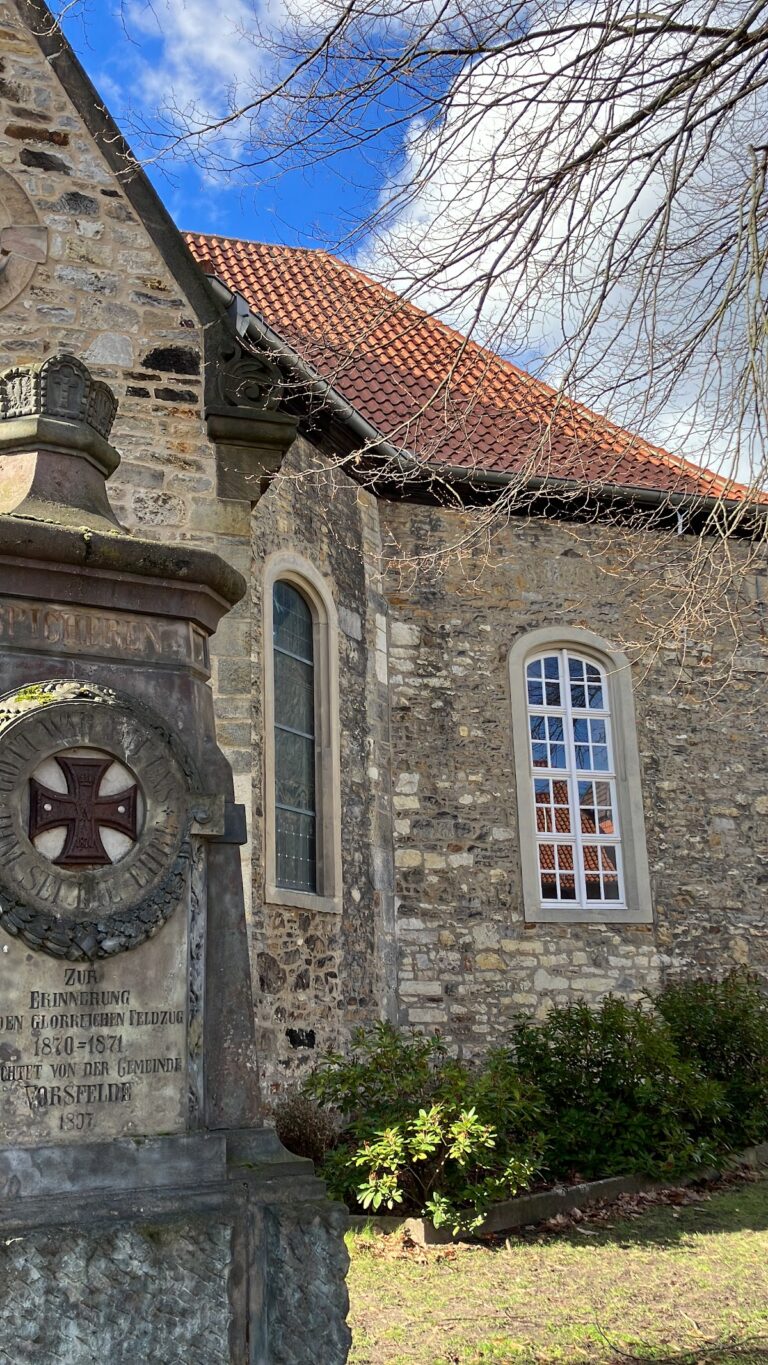 St.-Petrus-Kirche: Medieval Parish Church of Vorsfelde in Germany