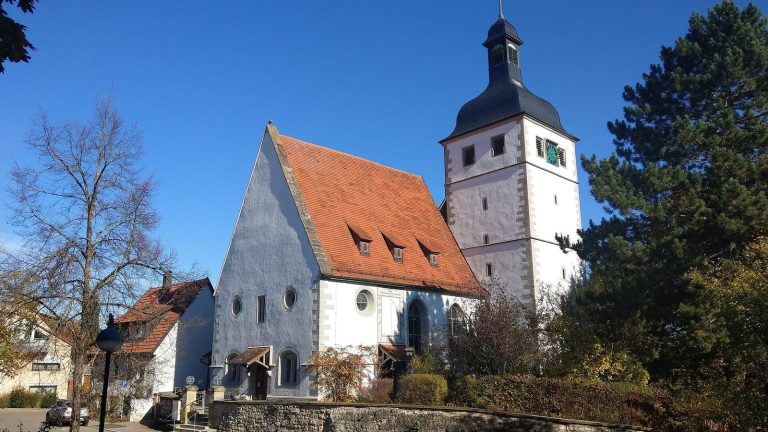 Saint Januarius Church: Medieval Evangelical Church in Erdmannhausen