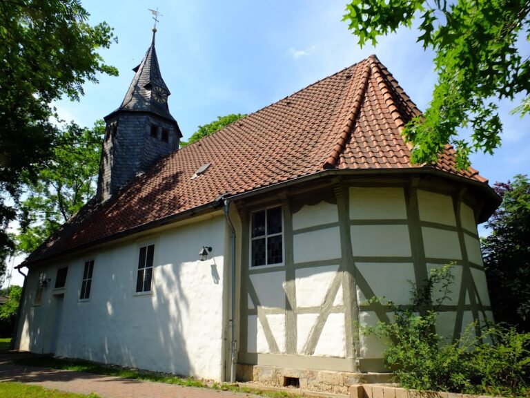 St.-Urban-Kirche: A Late Gothic Evangelical Lutheran Church in Ilsede