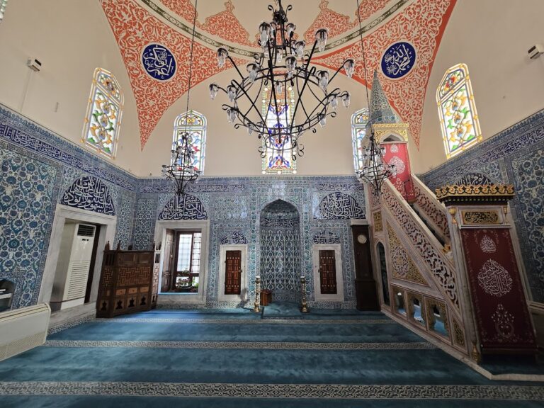 Çinili Mosque: An Ottoman Congregational Mosque in Istanbul