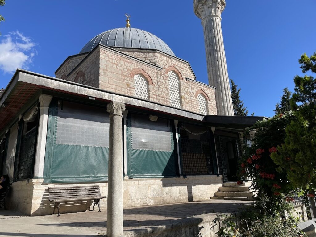 Çinili Mosque: An Ottoman Congregational Mosque in Istanbul 2 Çinili Mosque