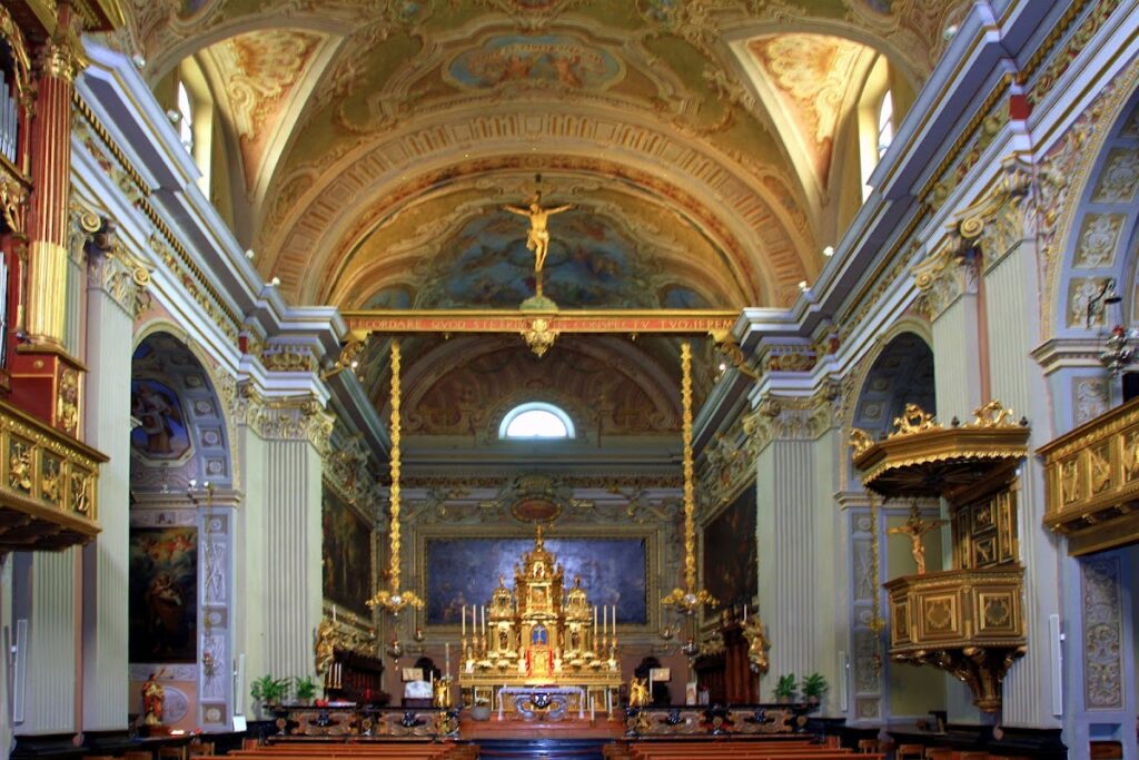 Church of San Lorenzo: A Historic Parish Complex in Mandello del Lario, Italy 2 Church of San Lorenzo (complex)