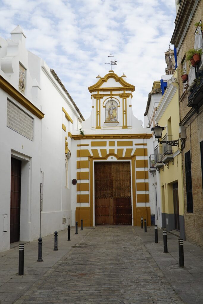 Monasterio de San Clemente: A Cistercian Royal Monastery in Seville 1 Monasterio de San Clemente