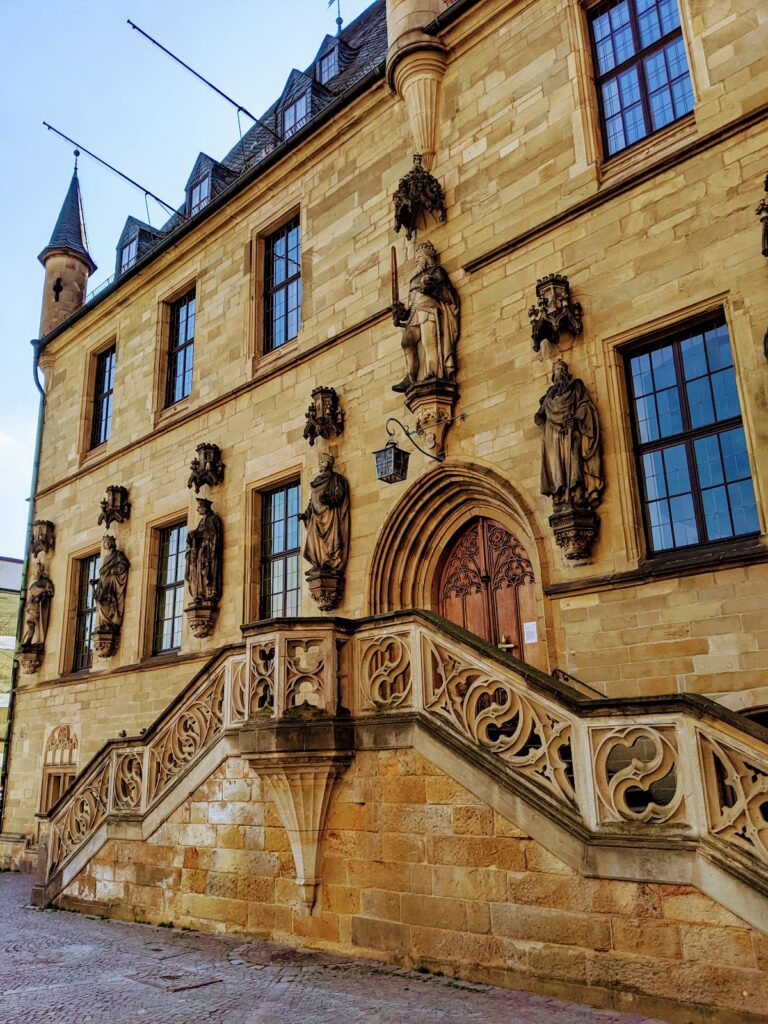 Osnabrück Town Hall: A Late-Gothic Civic Building and Peace Congress Site 2 Osnabrück Town Hall
