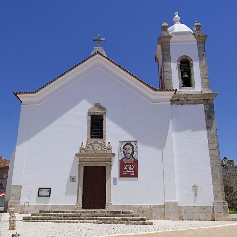 Igreja de São Salvador, matriz de Sines: A Historic Parish Church in Portugal