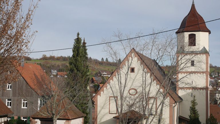 Michaelskirche: A Medieval Parish Church in Birkenfeld, Germany