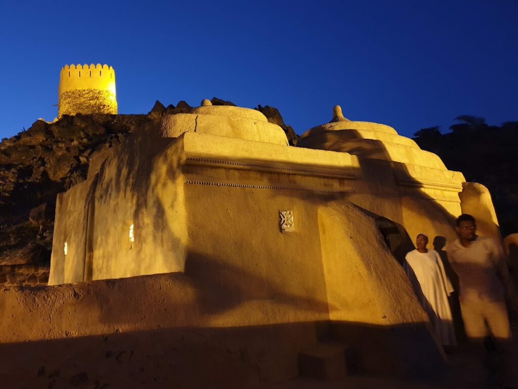 Al Badiyah Mosque: A Historic Fifteenth-Century Mosque in the United Arab Emirates 2 Al Badiyah Mosque