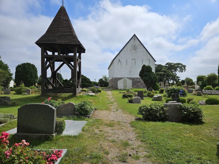 St. Martin Morsum: A Romanesque Evangelical-Lutheran Church in Germany