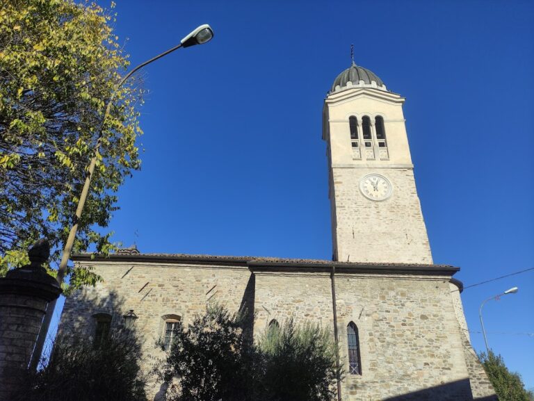 San Michele Arcangelo: Parish Church of Lesignano in Italy