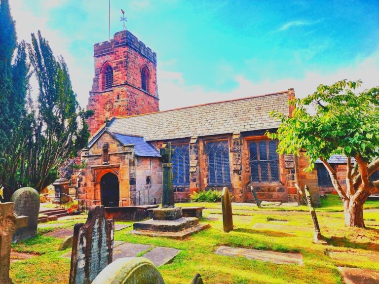 Holy Cross Church, Woodchurch: An Anglican Parish Church in Birkenhead