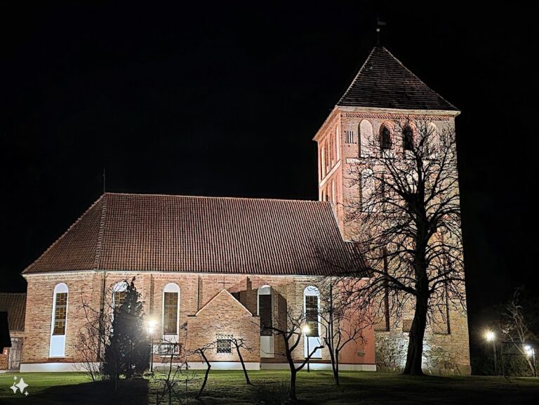 Our Lady Queen of Poland Church in Garbno: A Historic Parish Church