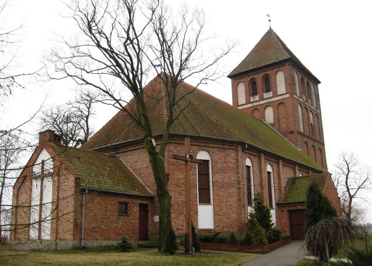 Our Lady Queen of Poland Church in Garbno: A Historic Parish Church