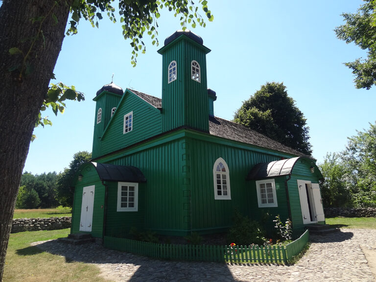Kruszyniany Mosque: A Lipka Tatar Wooden Mosque in Poland