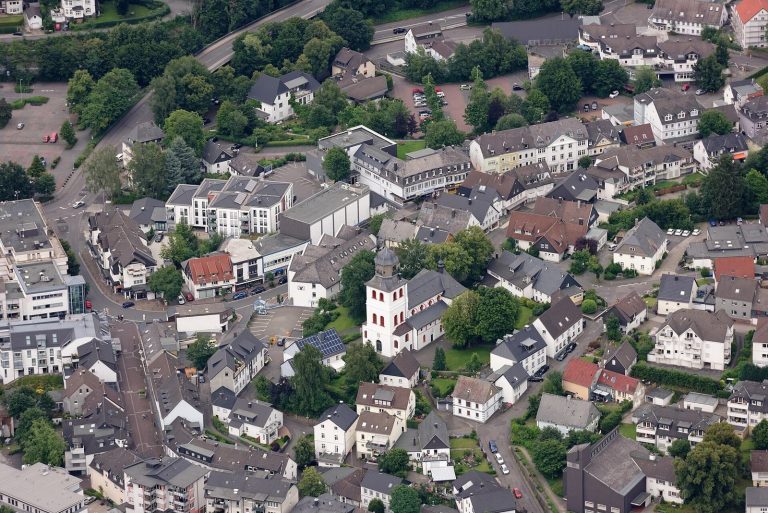 Jesus-Christus-Kirche in Meinerzhagen: A Medieval Lutheran Parish Church