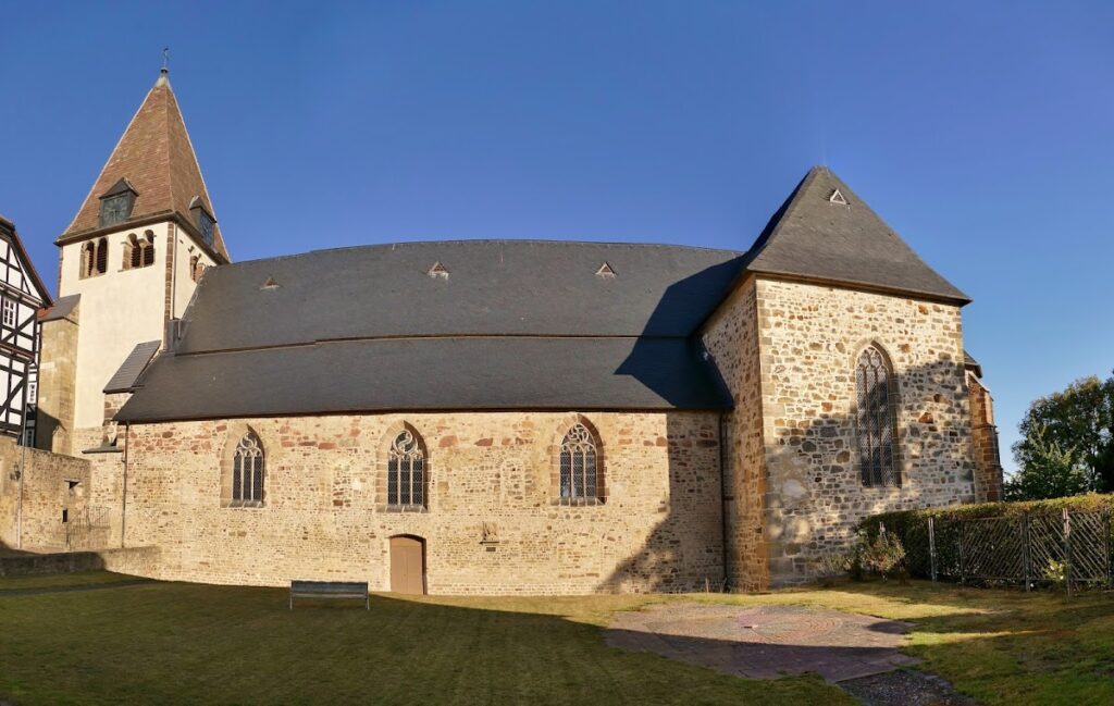 Kaufungen Abbey: A Benedictine Nunnery and Imperial Foundation in Germany 2 Kaufungen Abbey