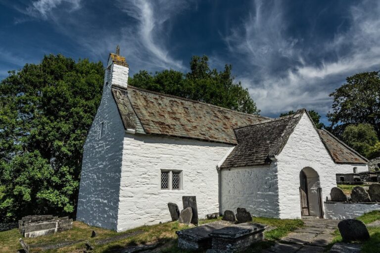 All Saints’ Church, Llangar: A Fifteenth-Century Parish Church in Wales