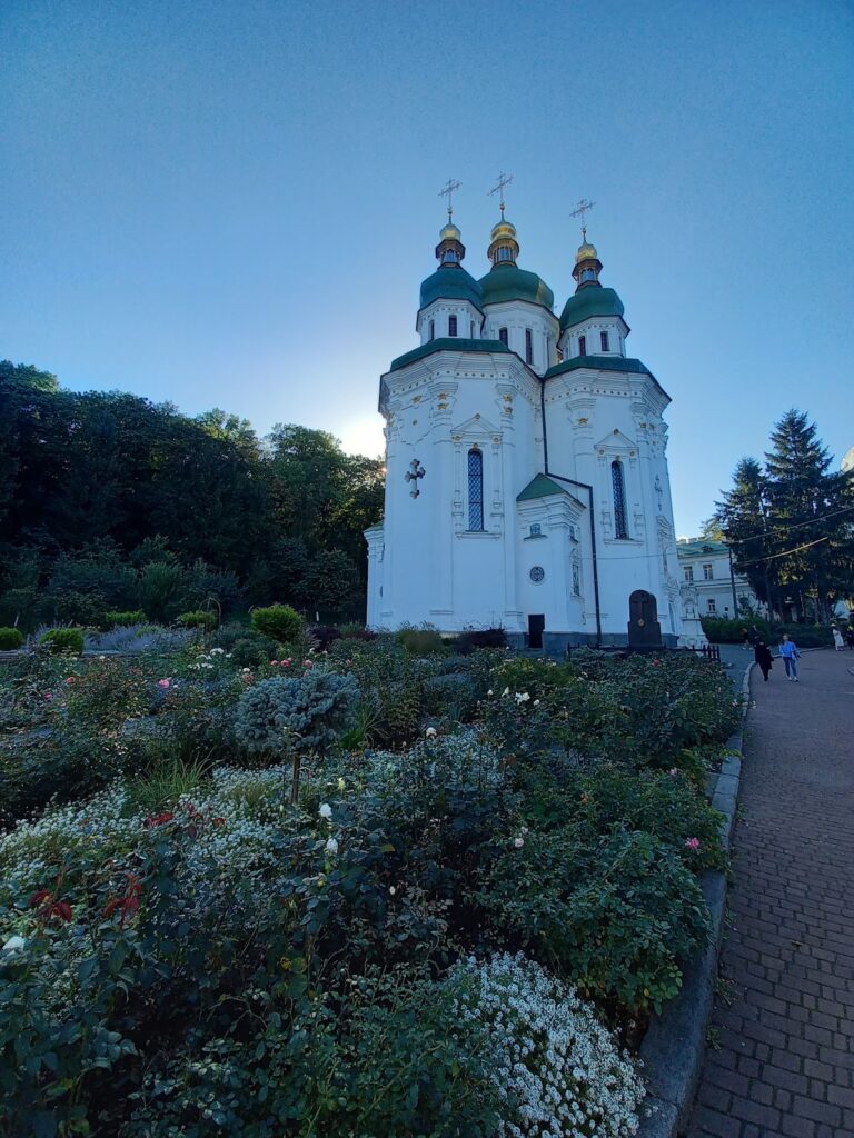 Saint Michael Church (Vydubychi Monastery): A Kyivan Rus Church in Kyiv 2 Saint Michael Church (Vydubychi Monastery)