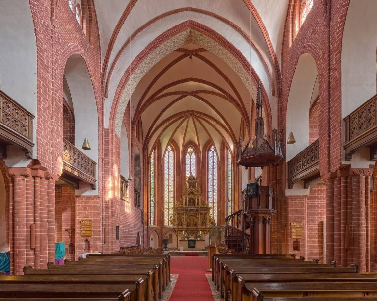 Maria-Magdalenen-Kirche in Eberswalde: A Gothic Brick Parish Church
