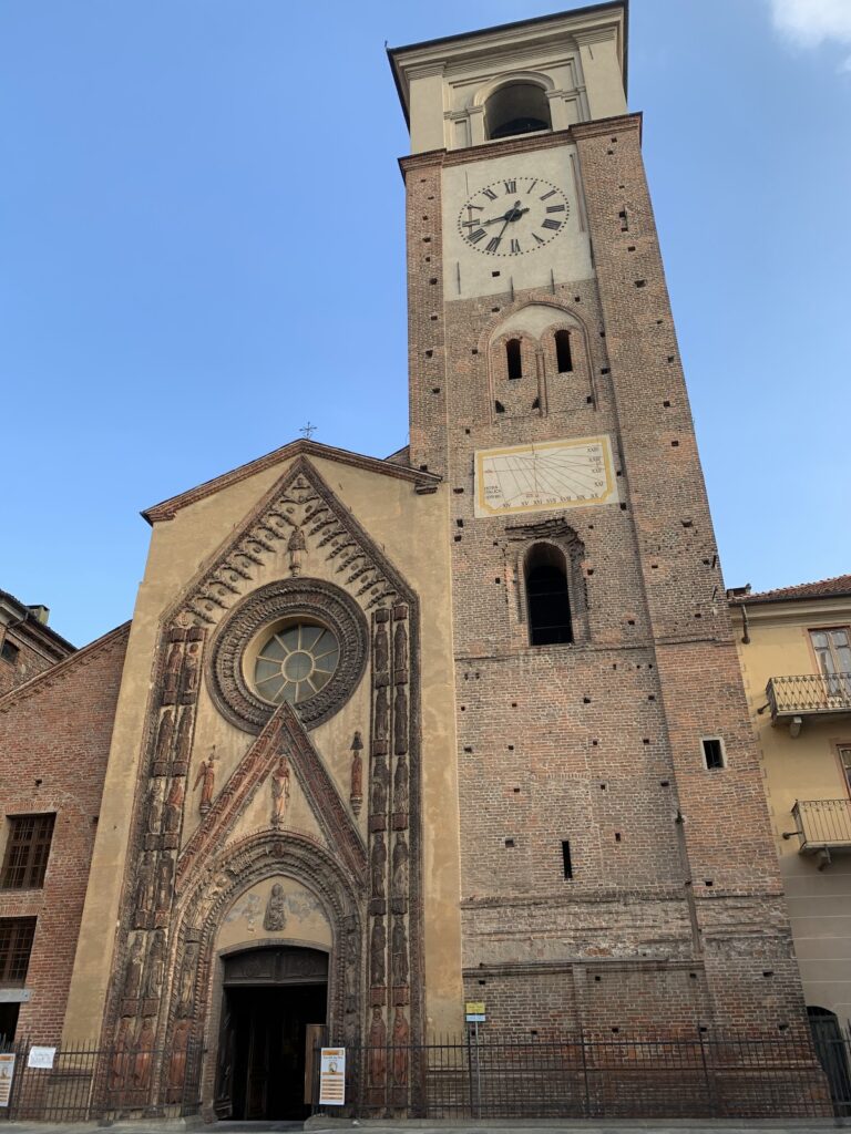 Collegiata di Santa Maria Assunta: A Collegiate Church in Chivasso, Italy