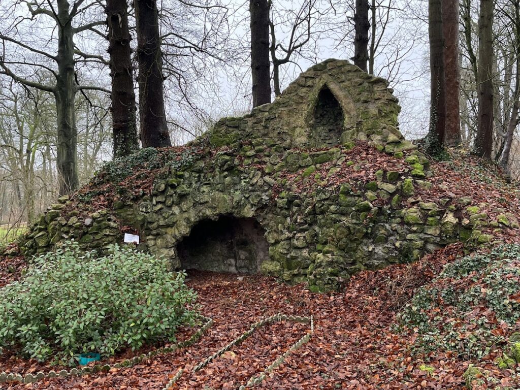 St Wivina Abbey, Groot-Bijgaarden: A Former Benedictine Nunnery 1 St Wivina Abbey, Groot-Bijgaarden
