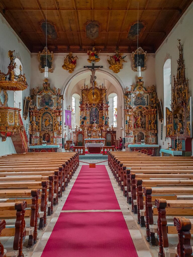 Pfarrkirche St. Bartholomäus: Baroque Parish Church in Bartholomäberg, Austria