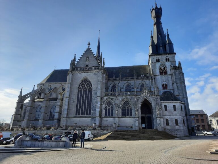 Saint-Materne Basilica: A Gothic Marian Basilica in Walcourt, Belgium