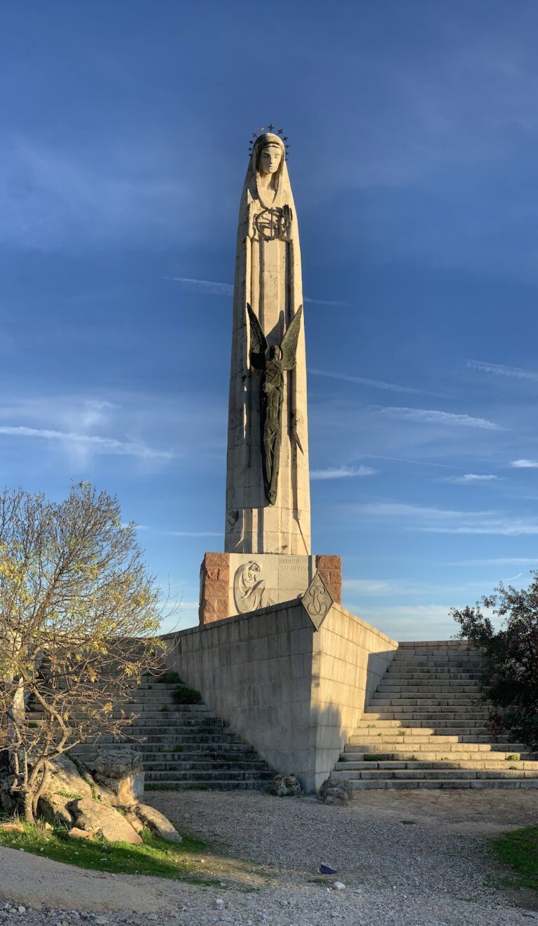 Basilica and Royal Shrine of Our Lady of Cabeza: A Gothic Marian Sanctuary in Spain