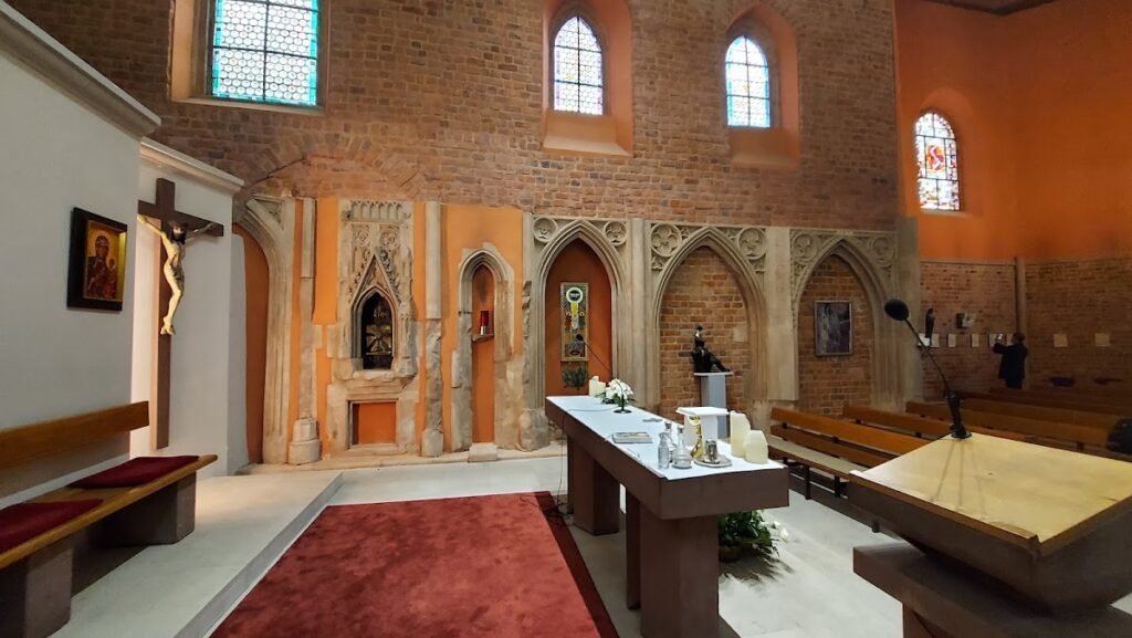 St. Martin's Church in Wrocław: A Gothic Church of the Former Piast Castle 3 St. Martin's Church in Wrocław