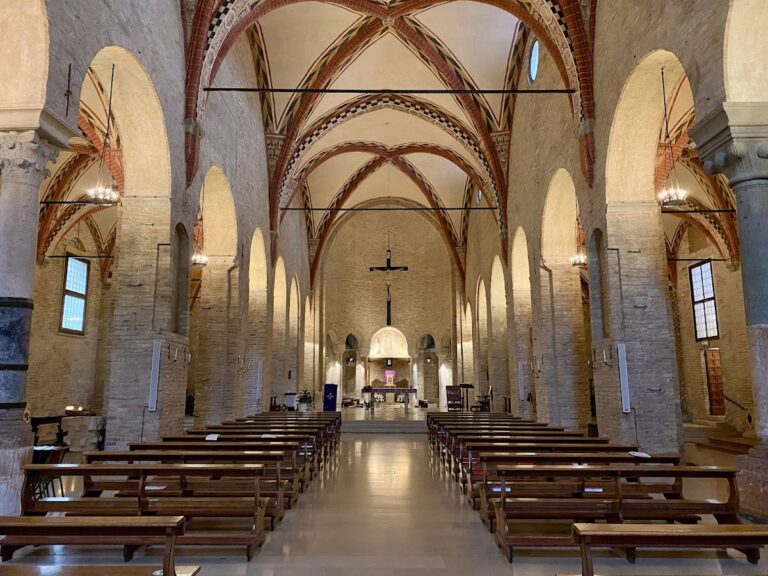 Santa Sofia: A Romanesque Church in Padua