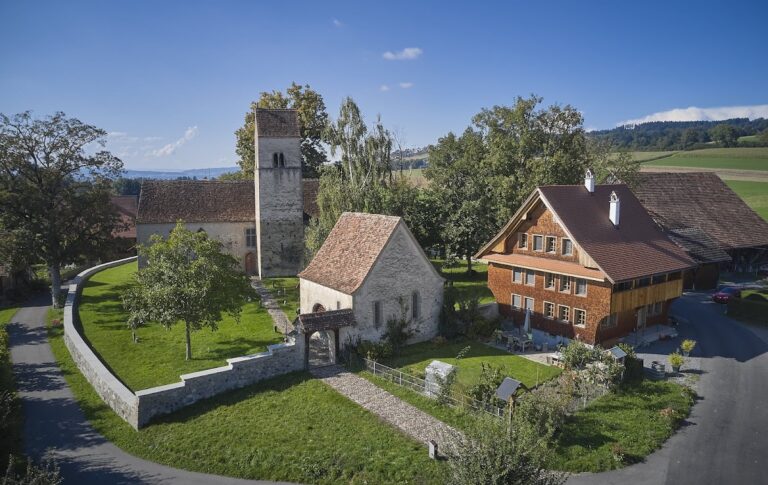 Catholic Church of St. Martin on Kirchbühl with Ossuary: Sempach’s Medieval Mother Church
