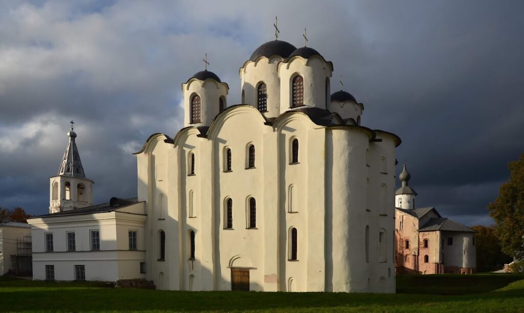 Church of St. Paraskevi, Novgorod: A Medieval Merchant Church 2 Church of St. Paraskevi, Novgorod