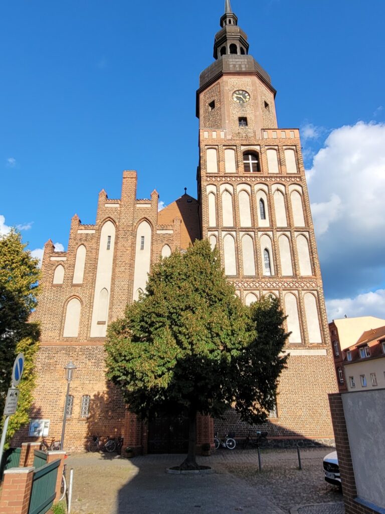 Holy Cross Church Spremberg: A Late-Gothic Hall Church 2 Holy Cross church Spremberg