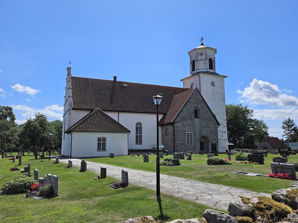 Gärdslösa Church: A Medieval Lutheran Parish Church on Öland 1 Gärdslösa Church
