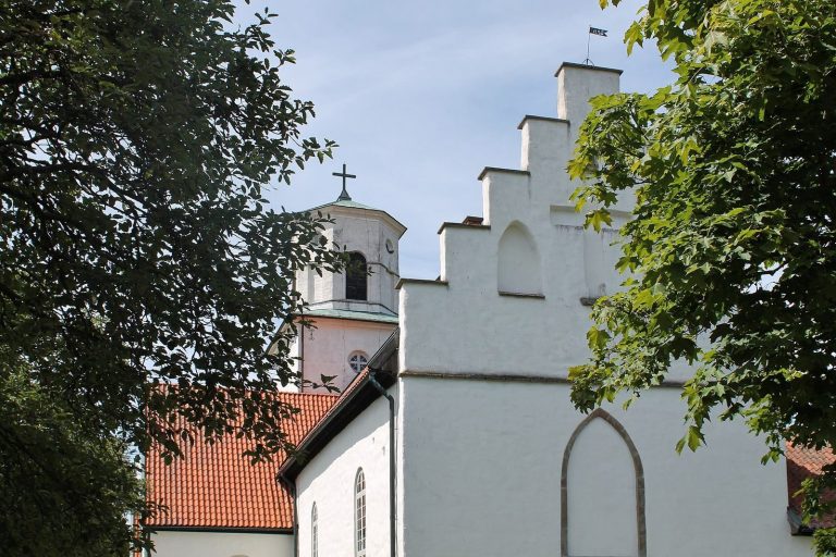 Gärdslösa Church: A Medieval Lutheran Parish Church on Öland