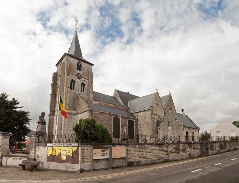 Goddelijke Zaligmakerkerk: A Romanesque and Gothic Pilgrimage Church in Belgium