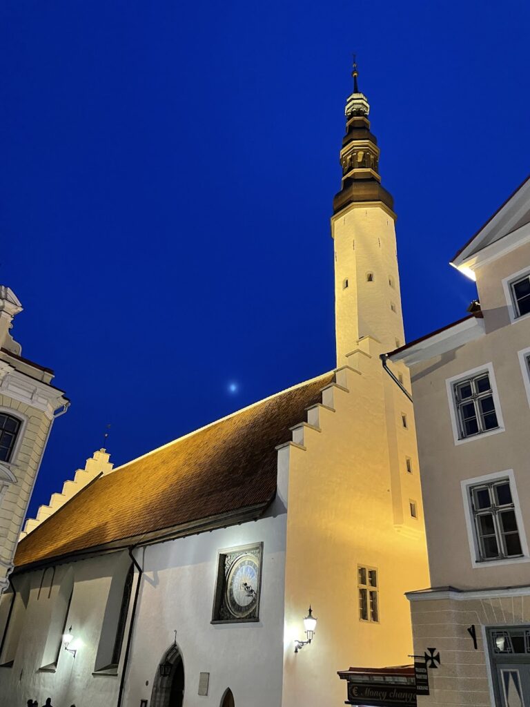 Church of the Holy Spirit: A Medieval Lutheran Parish Church in Tallinn