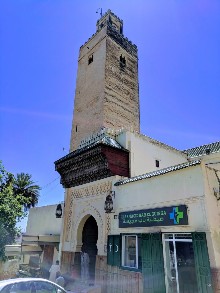 Bab Al-Kissa Mosque: A Medieval Sunni Mosque in Fez