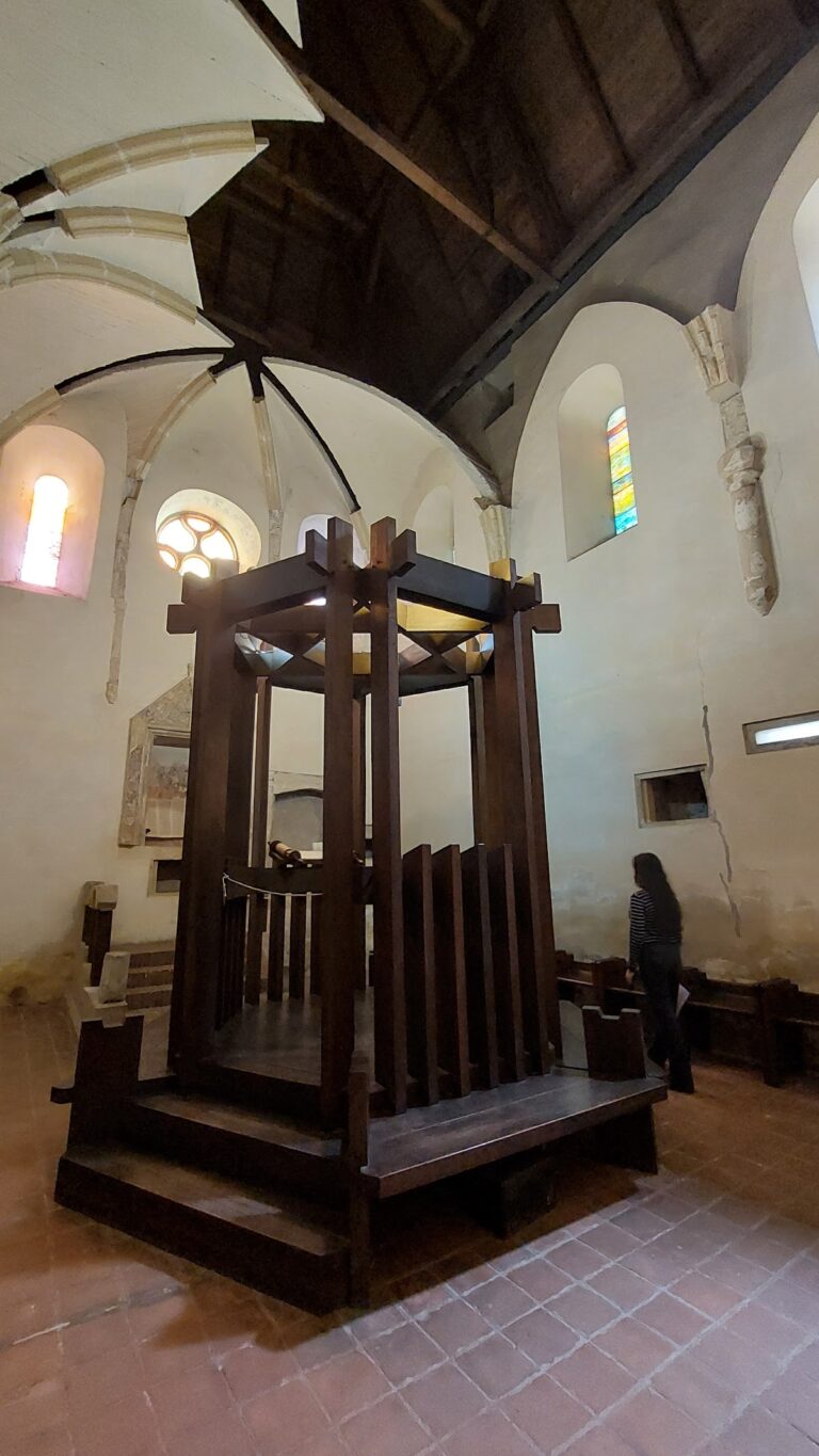 Old Synagogue (Sopron): An Early Gothic Jewish Synagogue in Hungary