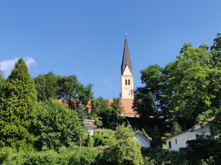 St. Laurentius: A Gothic Parish Church in Germany
