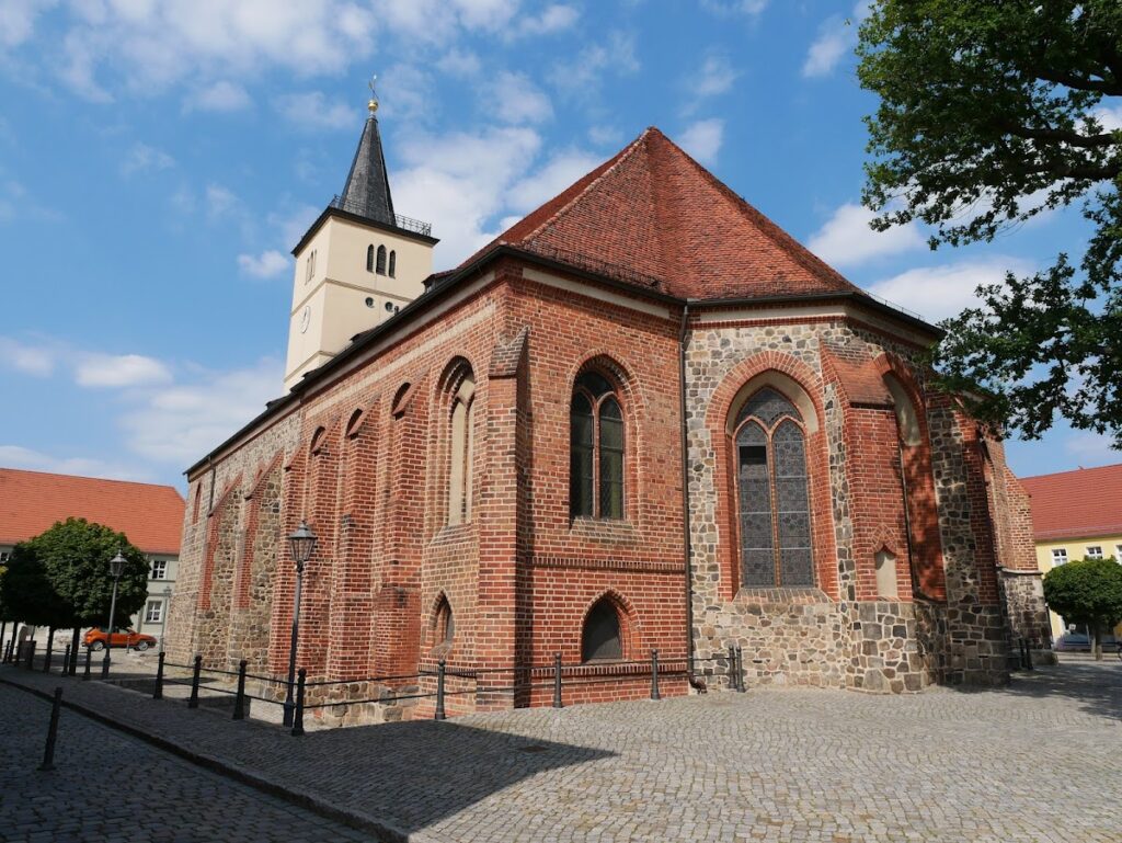 Parish Church of St. Mary and St. Nicholas, Beelitz: An Evangelical Parish Church in Germany 2 Parish church St. Marien-St.Nikolai Beelitz